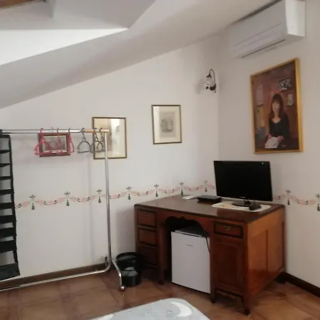La Stanza Dello Scirocco